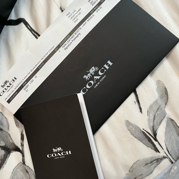 NWT- COACH Teri Leather Bootie. Light Saddle. Size 10 - Picture 9 of 11